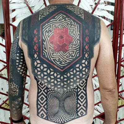 Izhar Rott Tattoo,back piece tattoo, geometric tattoo, red and black tattoo