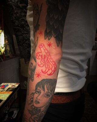 right_on_mountain_tattoo | Jevin tattoo Amsterdam