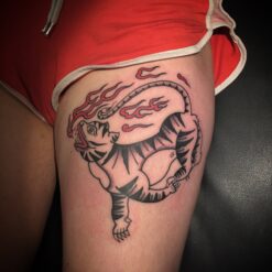 right_on_mountain_tattoo | Jevin tattoo Amsterdam