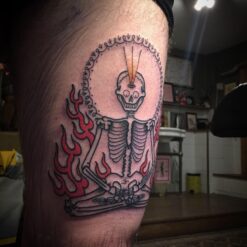 right_on_mountain_tattoo | Jevin tattoo Amsterdam