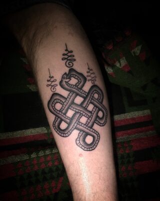 right_on_mountain_tattoo | Jevin tattoo Amsterdam