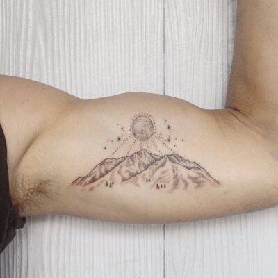 Emily Ink & Earth hand poke tattoo artist