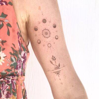 Emily Ink & Earth hand poke tattoo artist